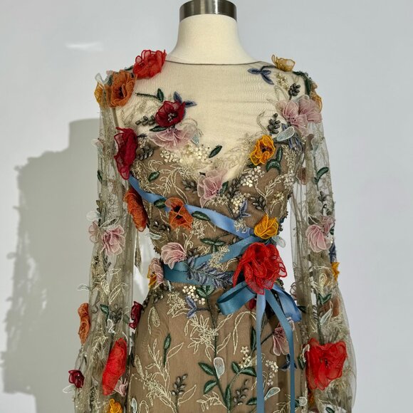Brand New US 8 MARCHESA Embroidered Organza Floral Evening Gown - Picture 2 of 13